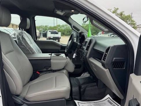 Used 2022 Ford F250 XL w/ Power Equipment Group AWD/4WD image 41
