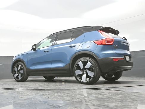 Used 2023 Volvo XC40 Recharge Ultimate AWD/4WD image 29