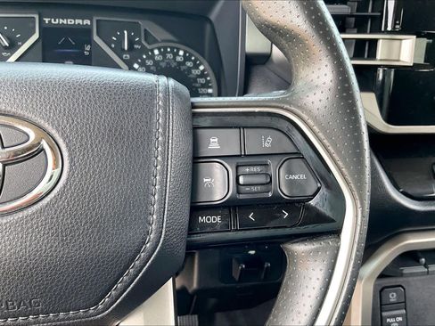 Used 2022 Toyota Tundra SR5 AWD/4WD image 23