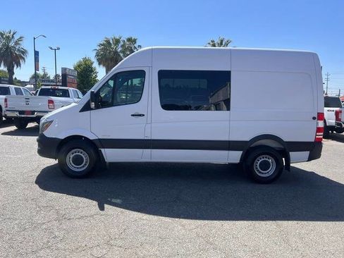 Used 2015 Mercedes-Benz Sprinter 2500 image 8