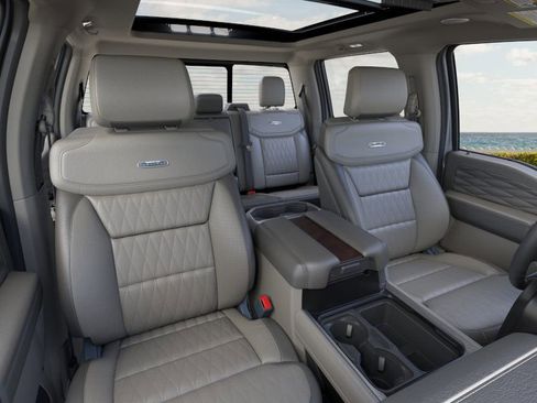 New 2026 Ford F250 Platinum w/ Platinum Plus Package image 10