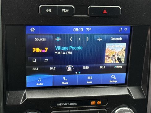 Used 2022 Ford F350 XLT w/ XLT Value Package image 22