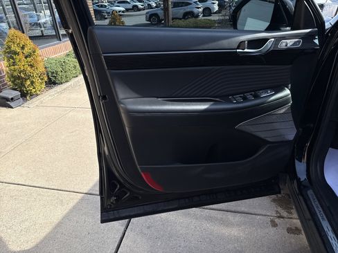 Used 2024 Hyundai Palisade Calligraphy image 16