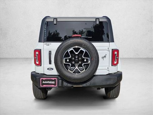 New 2026 Ford Bronco Outer Banks AWD/4WD image 8