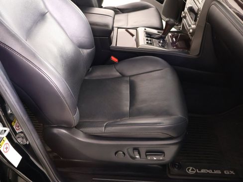 Used 2015 Lexus GX 460 Luxury AWD/4WD image 14