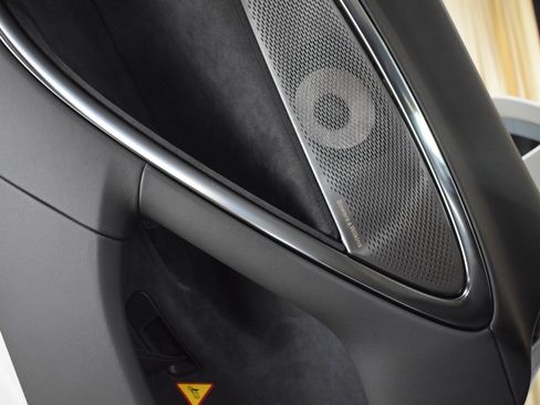 New 2025 McLaren Artura Spider image 30