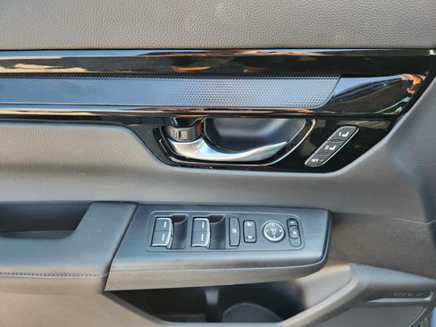 Used 2026 Honda CR-V EX-L image 17