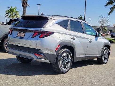 New 2026 Hyundai Tucson SEL AWD/4WD image 2