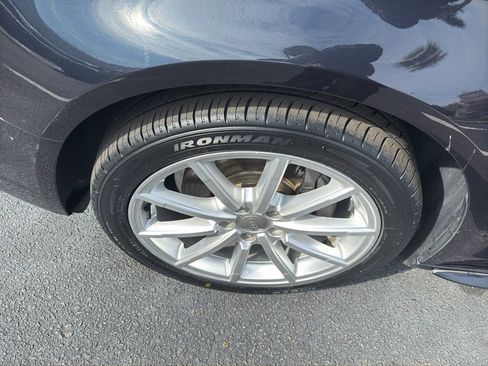 Used 2016 Audi A4 2.0T Premium Plus w/ Technology Package image 6