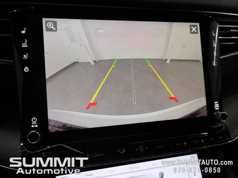New 2026 Jeep Grand Wagoneer Summit AWD/4WD image 21