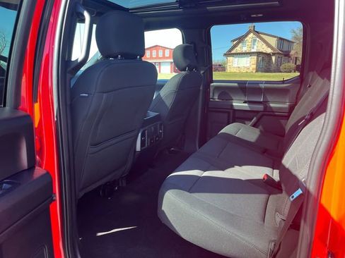 Used 2018 Ford F150 XLT w/ Equipment Group 302A Luxury image 25