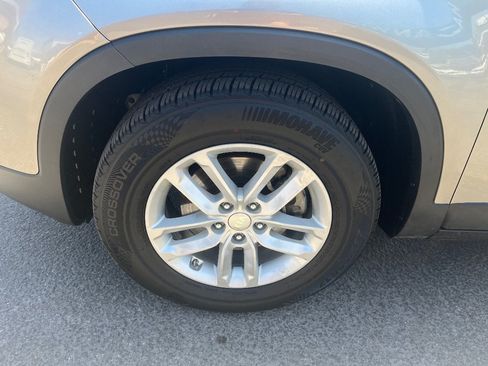 Used 2015 Kia Sorento LX FWD image 38