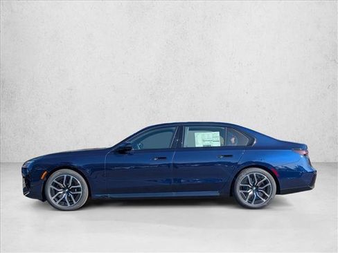 New 2026 BMW 740i image 9