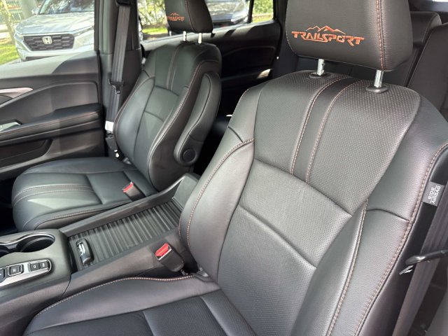 Certified 2023 Honda Passport TrailSport image 20