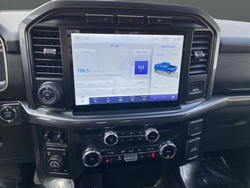 Certified 2022 Ford F150 XLT w/ Equipment Group 302A High image 9