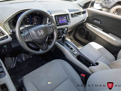 Used 2021 Honda HR-V LX image 16
