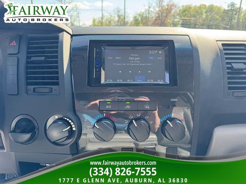 Used 2012 Toyota Tundra 2WD Double Cab w/ Tow Pkg image 19