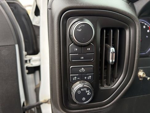 Used 2023 Chevrolet Silverado 2500 W/T w/ WT Fleet Convenience Package image 34