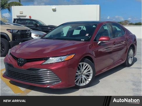 Used 2020 Toyota Camry XLE w/ Driver Assist Package image 1