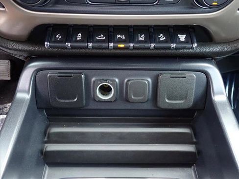 Used 2019 GMC Sierra 2500 Denali w/ Duramax Plus Package image 20