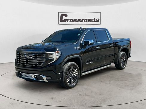 Used 2022 GMC Sierra 1500 Denali Ultimate AWD/4WD image 1
