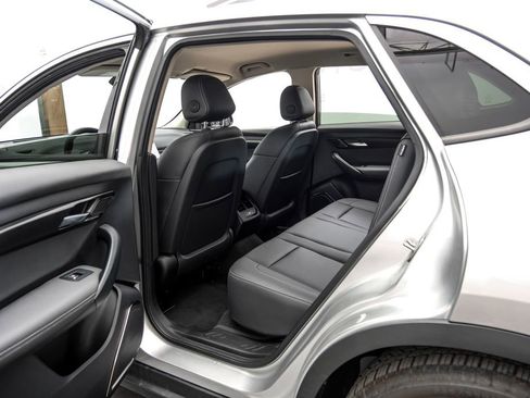 Used 2023 VinFast VF 8 Eco AWD/4WD image 49