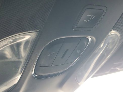 Used 2021 Jeep Compass 80th Special Edition image 32