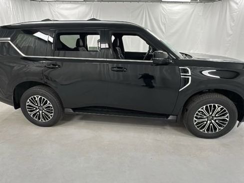 New 2026 Nissan Armada Platinum AWD/4WD image 2