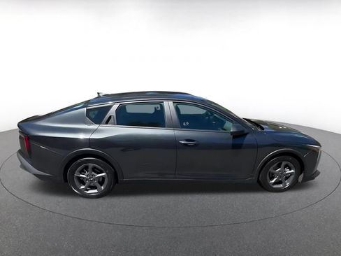 Used 2025 Kia K4 FWD image 16