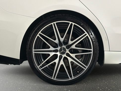 Used 2023 Mercedes-Benz C 43 AMG 4MATIC Sedan w/ Digital Light Package image 17