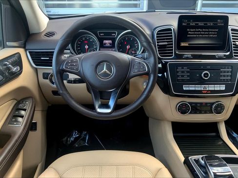 Used 2017 Mercedes-Benz GLE 350 image 6