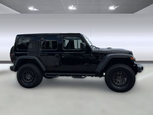 Used 2022 Jeep Wrangler Unlimited Sport w/ Xtreme Recon 35" Tire Package AWD/4WD image 8