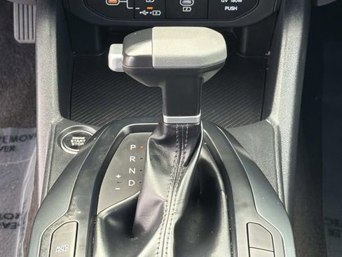 Used 2025 Kia K4 FWD image 22