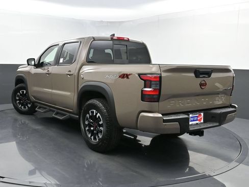 Used 2022 Nissan Frontier PRO-4X AWD/4WD image 23