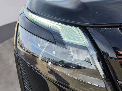 New 2026 Nissan Pathfinder SV FWD image 27