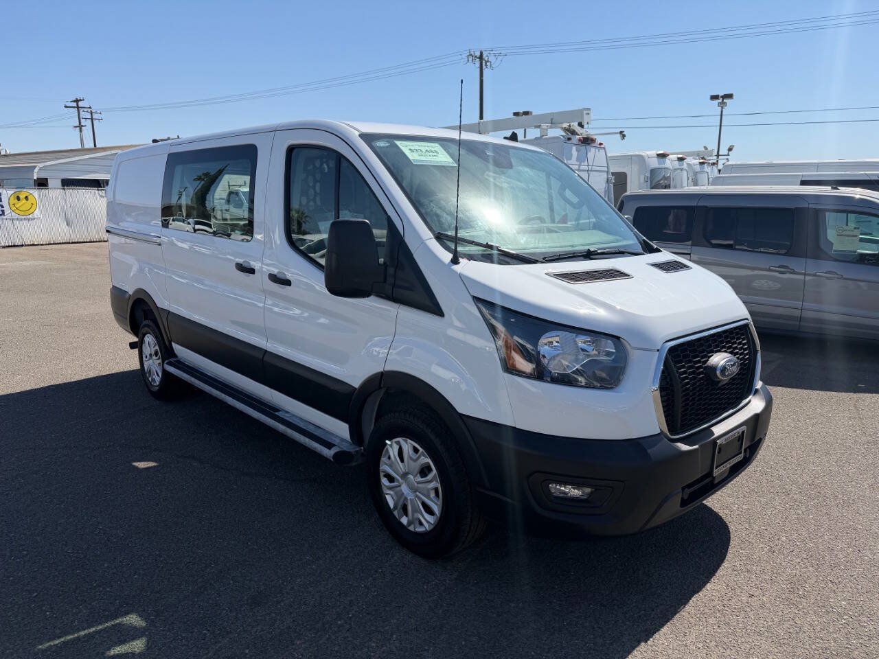Used 2025 Ford Transit 250 Low Roof w/ Exterior Upgrade Package RWD image 2