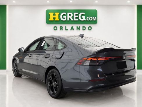 Used 2025 Honda Accord SE image 2