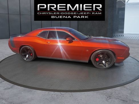 Used 2020 Dodge Challenger R/T Scat Pack w/ Scat Pack Stripe RWD image 3