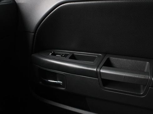 Used 2011 Dodge Challenger R/T RWD image 19