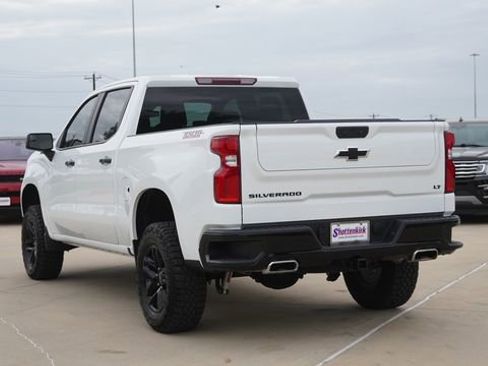 Used 2026 Chevrolet Silverado 1500 LT Trail Boss w/ LPO, Dark Essentials Package AWD/4WD image 7