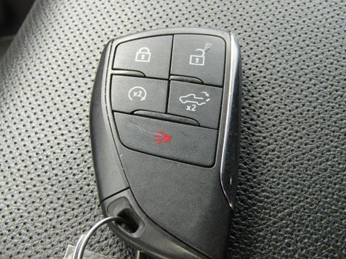 Used 2024 Chevrolet Silverado 1500 LTZ AWD/4WD image 25