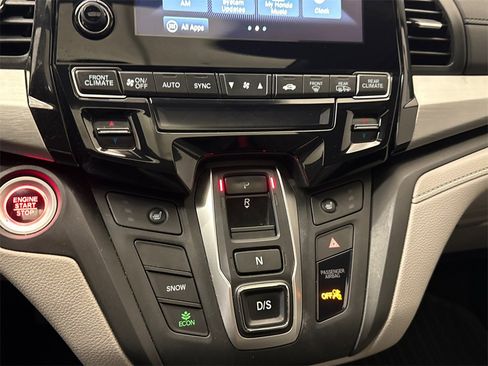 Used 2018 Honda Odyssey EX-L image 31