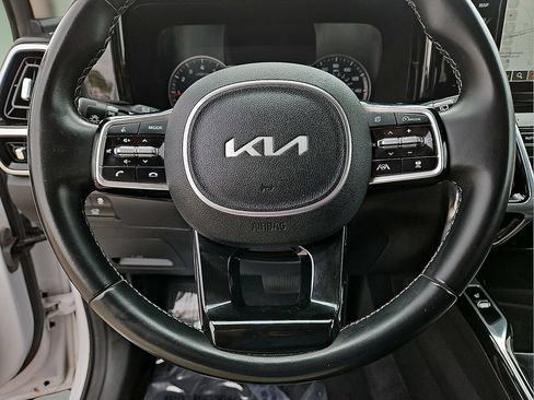 Used 2022 Kia Sorento SX AWD/4WD image 24
