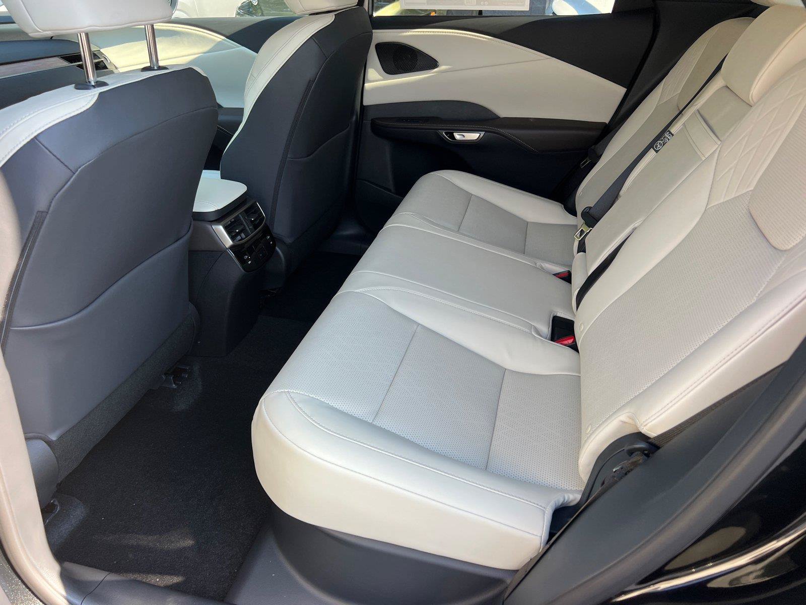 New 2026 Lexus RX 350 FWD image 14