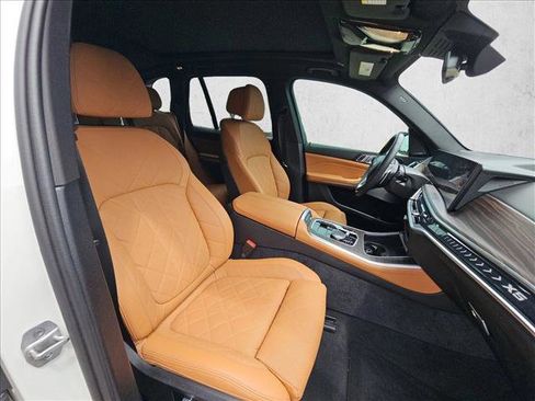 Used 2024 BMW X5 sDrive40i w/ Premium Package image 20