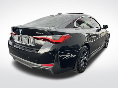 Used 2023 BMW i4 eDrive40 w/ Premium Package image 11