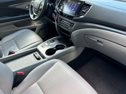 Used 2023 Honda Ridgeline RTL image 12