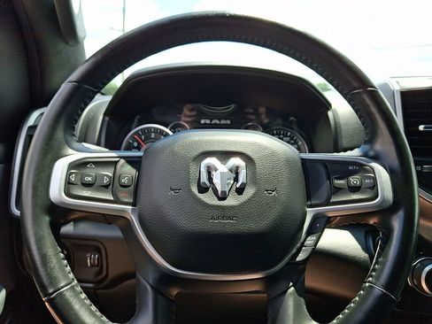 Used 2021 RAM 1500 Big Horn AWD/4WD image 17
