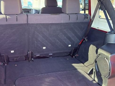 Used 2013 Jeep Wrangler Unlimited Sahara w/ Dual Top Group image 21