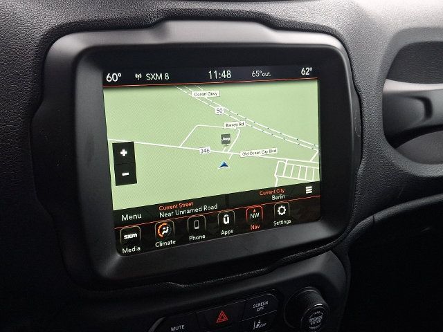 Used 2023 Jeep Renegade Latitude AWD/4WD image 17